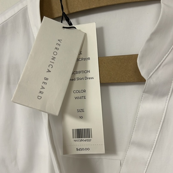 Classic Veronica Beard.  Flattering ruched detail - Picture 2 of 3